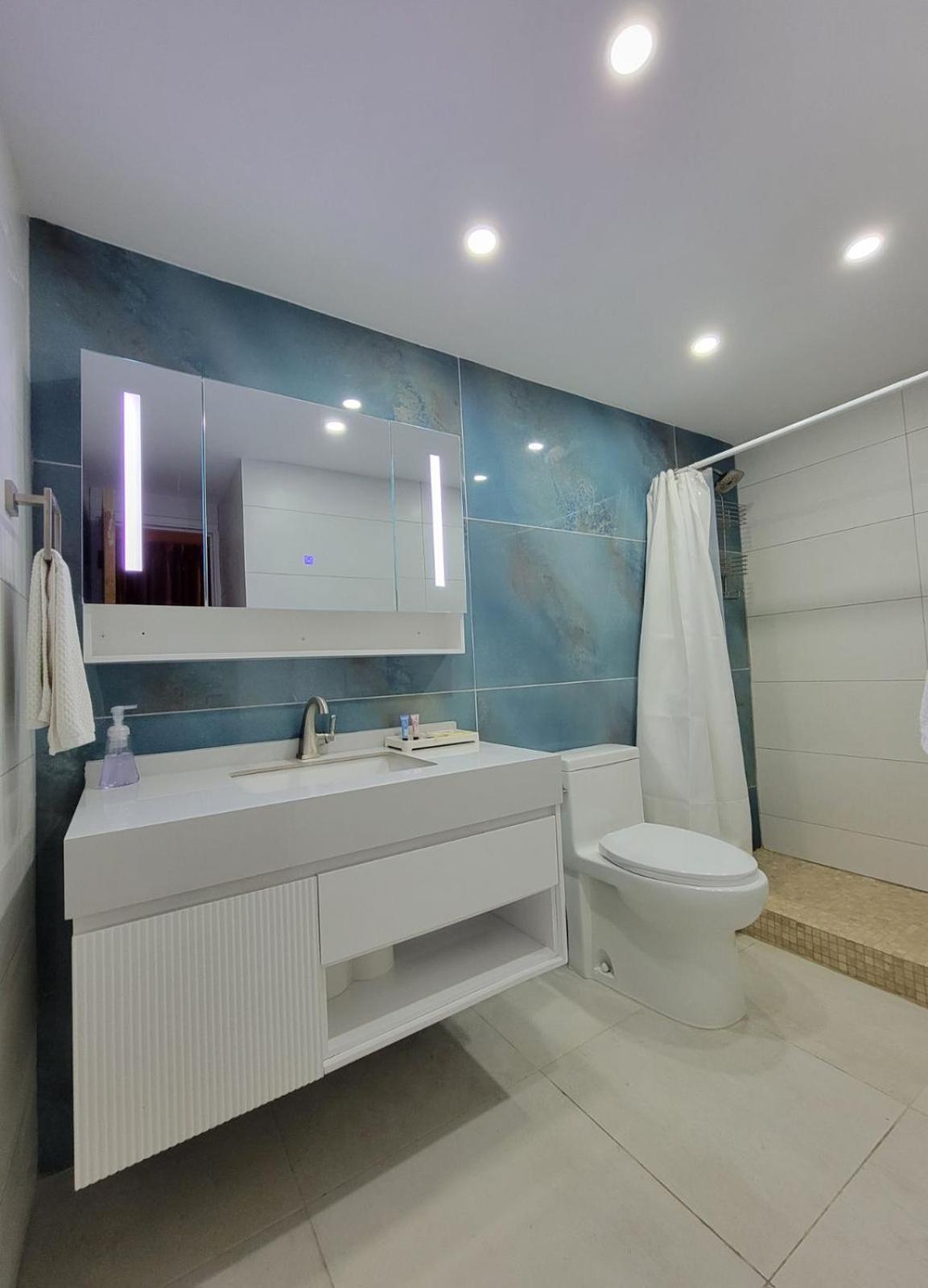 Bv103 - Amazing Oceanfront Condo Steps From Beach อูมาเกา ภายนอก รูปภาพ
